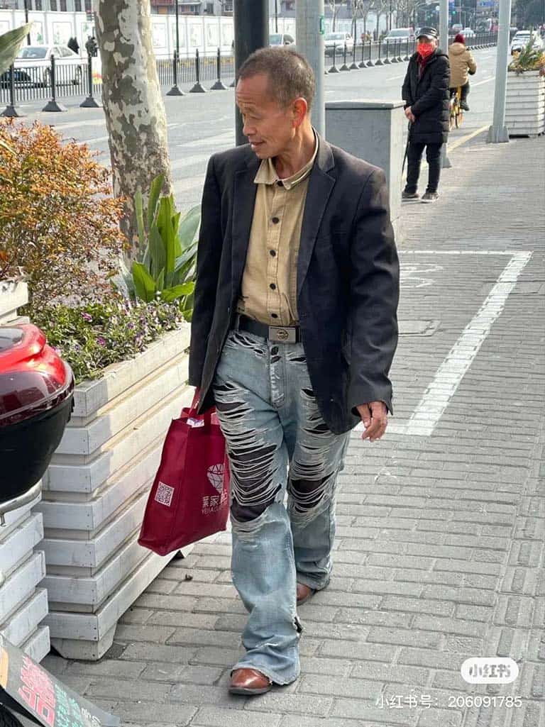 An old Chinese gentleman